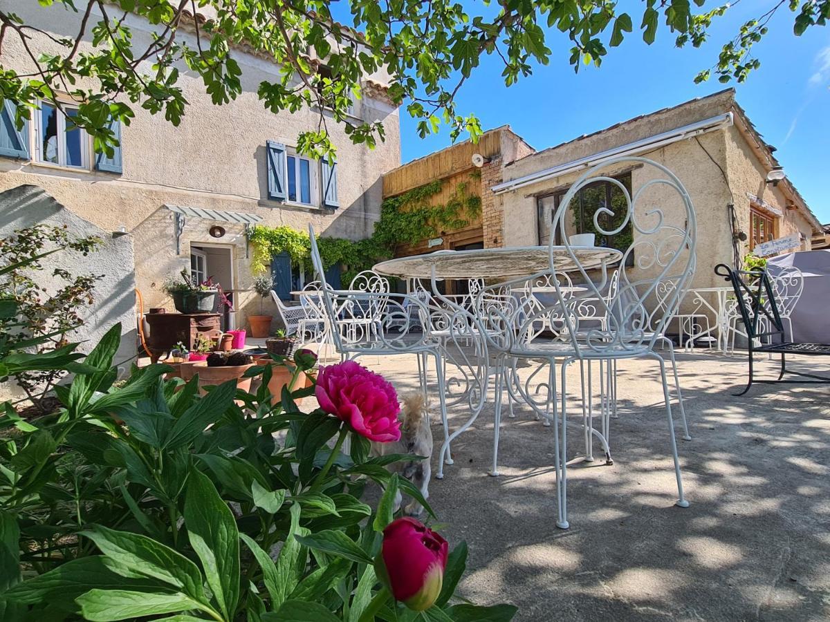 Villa La Ferme Constantin Fayence Habitación foto
